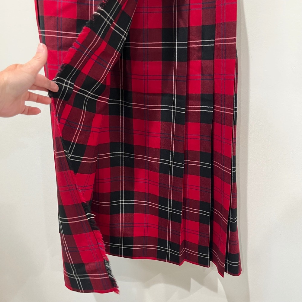 Vtg Talbots Plaid Wrap Skirt Womens 8 Red Wool Maxi Kilt Fringe USA Academia - Picture 2 of 8